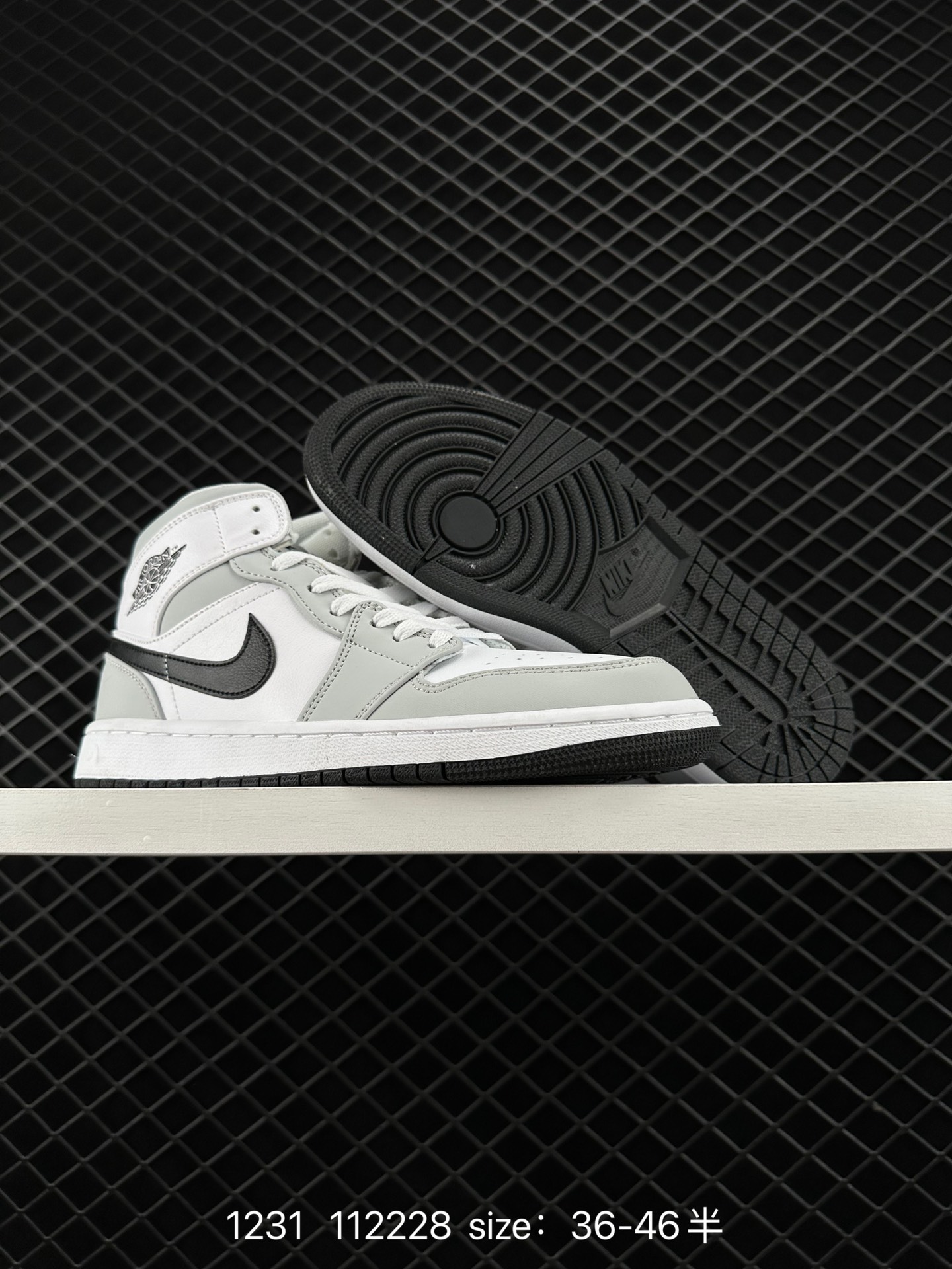 Air Jordan 1 Low AJ1